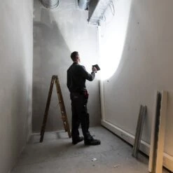 SCANGRIP 03.5456AU Nova R Rechargeable Flood Light Work Lamp With Magnetic Base 2000 Lumens -Tools Discounts 03.5456AU 11