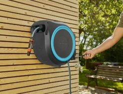 Gardena 18620-20 Wall Mounted Ga 13mm Garden Hose Box Reel Roll-Up M/L 25m -Tools Discounts 18620 20 10