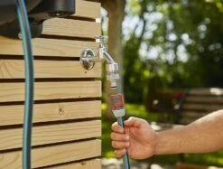 Gardena 18620-20 Wall Mounted Ga 13mm Garden Hose Box Reel Roll-Up M/L 25m -Tools Discounts 18620 20 11