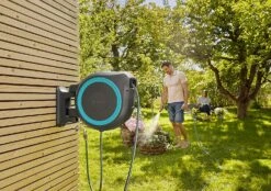 Gardena 18620-20 Wall Mounted Ga 13mm Garden Hose Box Reel Roll-Up M/L 25m -Tools Discounts 18620 20 7