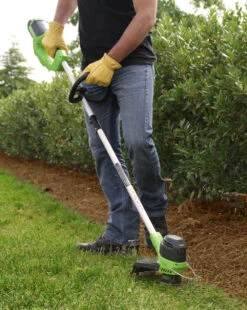 Greenworks 2109807AU-Kit-2 G-MAX 40V 2.0Ah Lithium-Ion Cordless String Line Trimmer / Whipper Snipper Combo Kit STF312 2101507-Kit -Tools Discounts 2101507AU 3