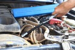 Warren & Brown 321500 Deflecting Beam Torque Wrench 3/8″ Dr. 5-120Nm 4-90ft.lbs. -Tools Discounts 322500 2 3