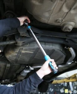 Warren & Brown 334451 Screen Torque Wrench 1/2″ Square Drive 40-200Nm 11 Warren & Brown 334451 Screen Torque Wrench 1/2″ Square Drive 40-200Nm -Tools Discounts 334251 4 1