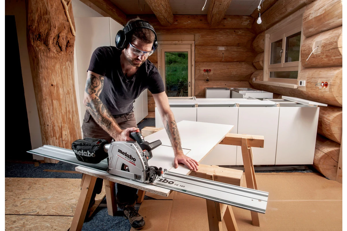 Metabo KT 18 LTX 66 BL 5.5 K 18V 5.5Ah Lithium-Ion Brushless Cordless 66mm Plunge Cut Circular Saw Combo Kit AU60186600 10 Metabo KT 18 LTX 66 BL 5.5 K 18V 5.5Ah Lithium-Ion Brushless Cordless 66mm Plunge Cut Circular Saw Combo Kit AU60186600 - Image 8