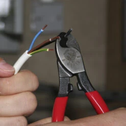 KLEIN Tools A-63213 160mm Cable Cutter -Tools Discounts 63213 app1