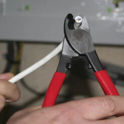 KLEIN Tools A-63217 210mm Cable Cutter -Tools Discounts 63217 app1