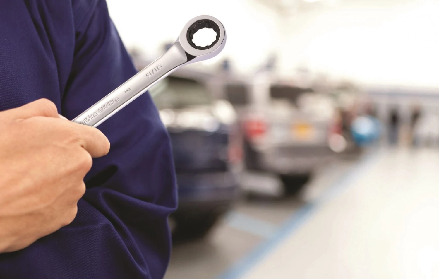 GEARWRENCH 85913 13mm 12 Point XL Gearbox™ Double Box Ratcheting Spanner Wrench 4 GEARWRENCH 85913 13mm 12 Point XL Gearbox™ Double Box Ratcheting Spanner Wrench - Image 2