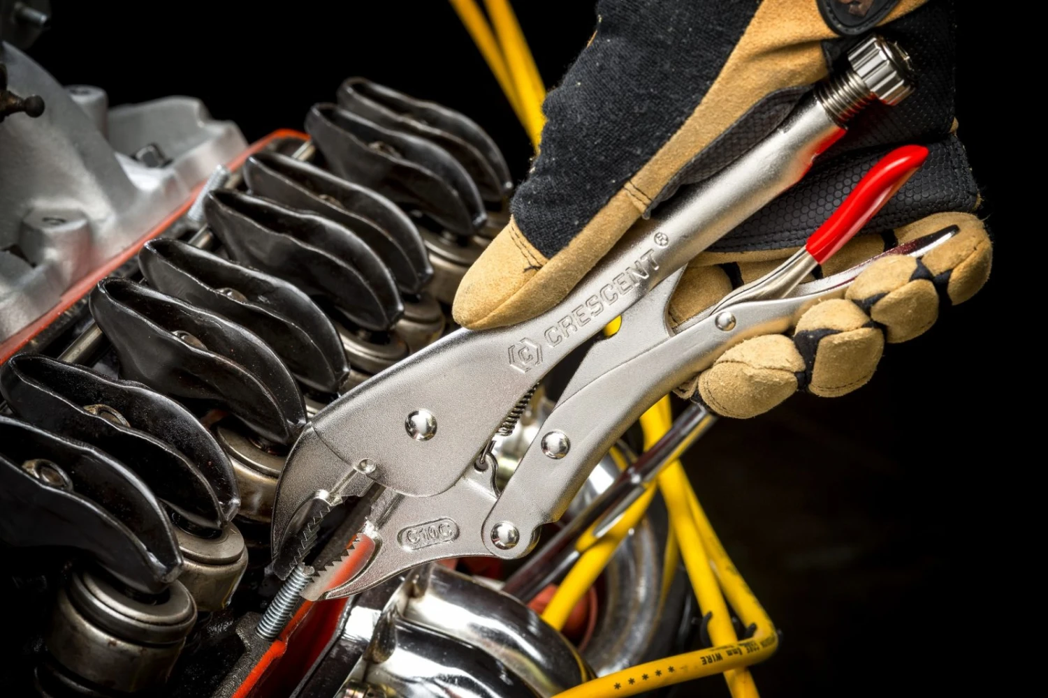 CRESCENT C10CVN-08 10″ 250mm Curved Jaw Locking Pliers With Wire Cutter 6 CRESCENT C10CVN-08 10″ 250mm Curved Jaw Locking Pliers With Wire Cutter - Image 4