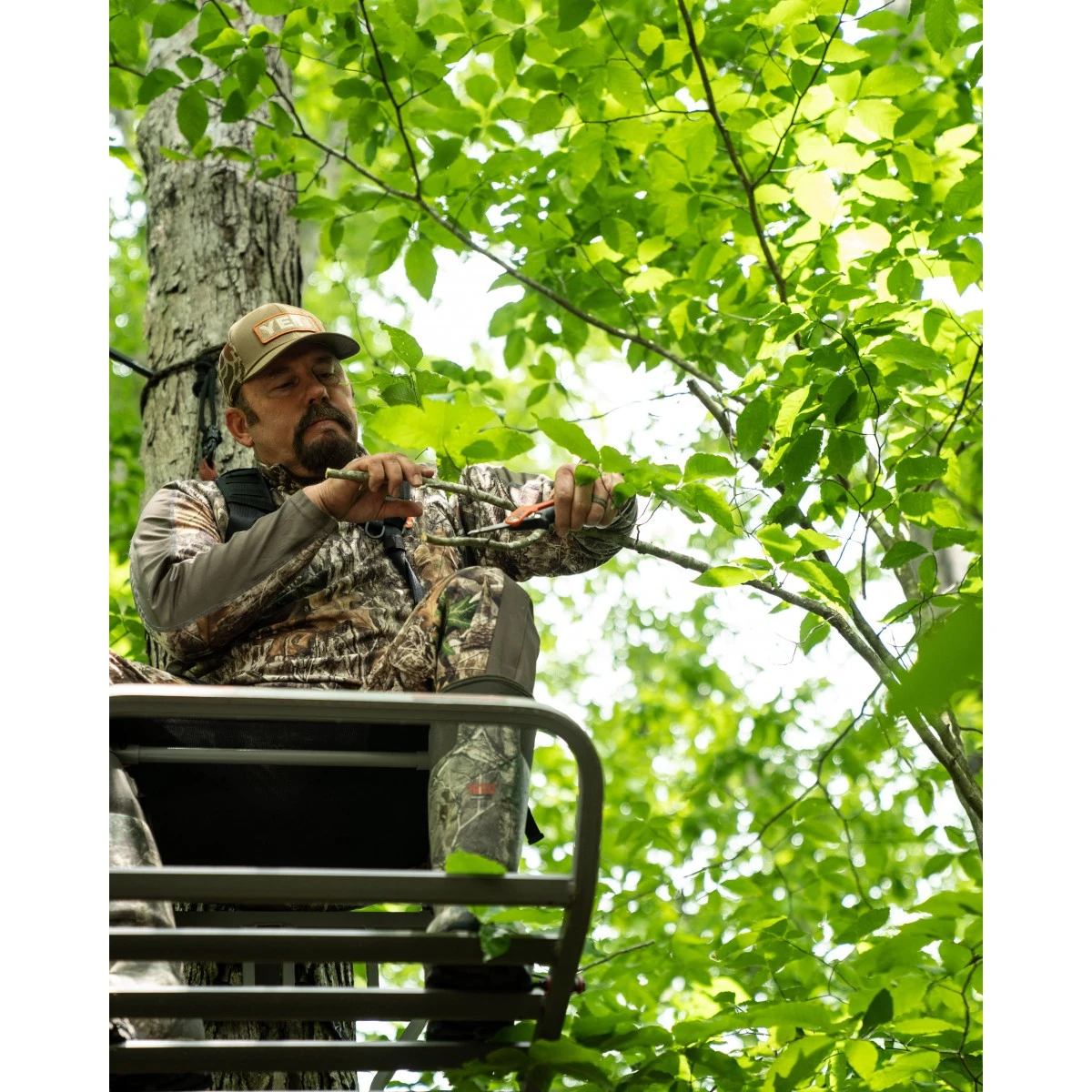 CRESCENT Wiss CW7T Utility Scissor Titanium Coated 7″ 178mm 5 CRESCENT Wiss CW7T Utility Scissor Titanium Coated 7″ 178mm - Image 3