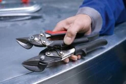 Bessey Erdi D15A-SB 180mm Right Hand Shape & Straight Cutting Offset Compact Tin Snips -Tools Discounts D15A SB 10