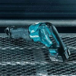 Makita DJR187Z 18V Lithium-Ion Mobile Cordless Brushless Reciprocating Sabre Saw – Tool Only -Tools Discounts DJR187Z 3