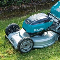 Makita DLM537PG4X 36V (18Vx2) 6.0Ah Brushless Cordless Self-Propelled Lawn Mower 534mm (21″) Combo Kit 6Ah -Tools Discounts DLM537PG4X 3 1