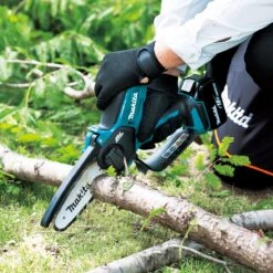 Makita DUC150Z 18V 150mm Brushless Lithium-Ion Cordless Pruning Saw & Mini Chainsaw – Tool Only 7 Makita DUC150Z 18V 150mm Brushless Lithium-Ion Cordless Pruning Saw & Mini Chainsaw – Tool Only -Tools Discounts DUC150Z 1