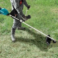 Makita UR006GT102 40V Max Brushless 5.0Ah Lithium-Ion Cordless U-Handle Mobile Line Trimmer Combo Kit 7 Makita UR006GT102 40V Max Brushless 5.0Ah Lithium-Ion Cordless U-Handle Mobile Line Trimmer Combo Kit -Tools Discounts UR006GT102 2 1