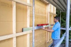 Sola RED CLIP Spirit Level Clamp Mounting Clips, Stainless Steel Spring For Stripping Screeding Bar And Straight Edge 01999901 -Tools Discounts pic app zb red clip 005